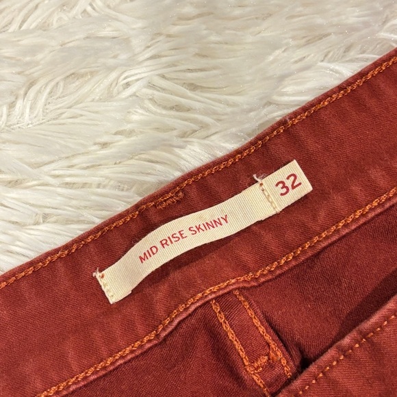 Levi's Mid-rise skinny jeans soft touch rust red Woman’s size 32 - Picture 6 of 12